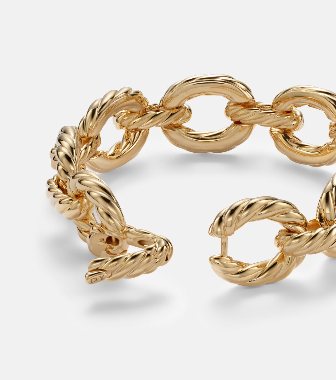 Sculpted Cable 18kt gold bracelet | David Yurman