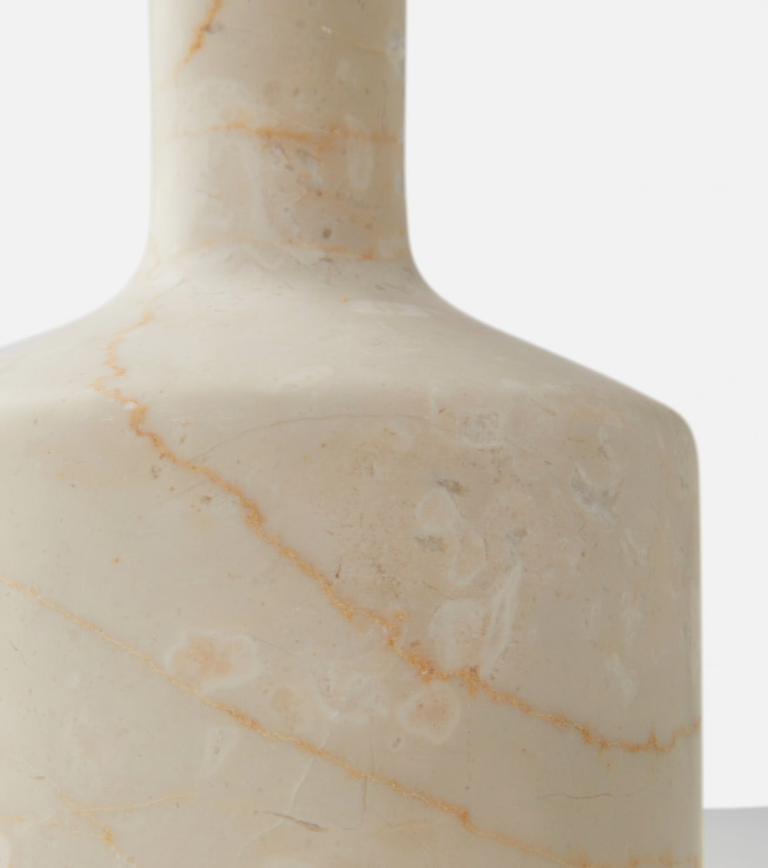 Omaggio a Morandi bottle | Salvatori