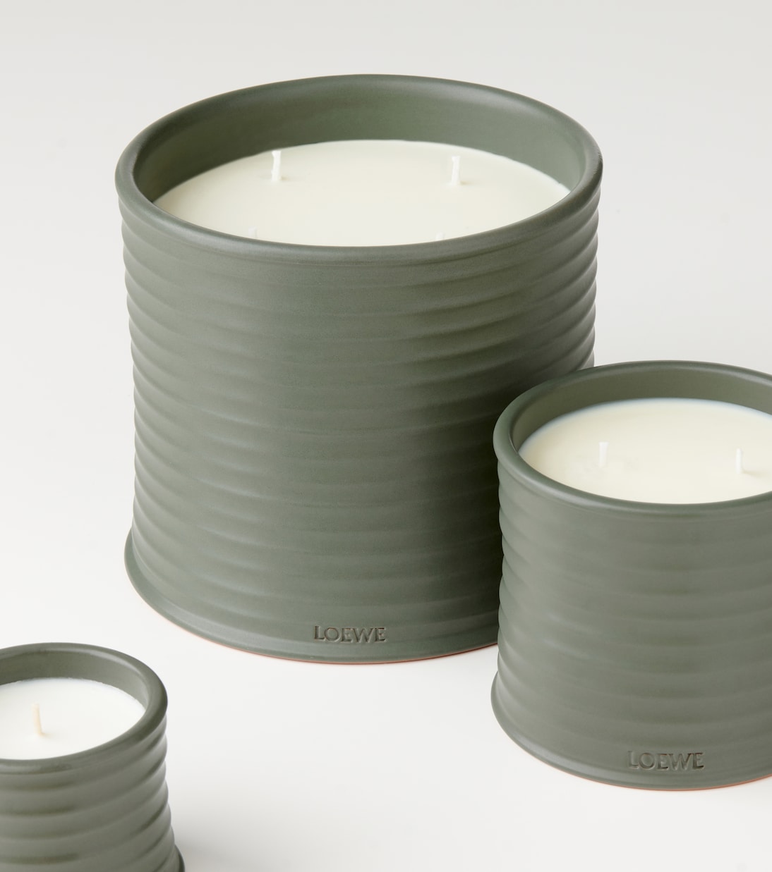 Bougie parfumée Marihuana Large | Loewe Home Scents