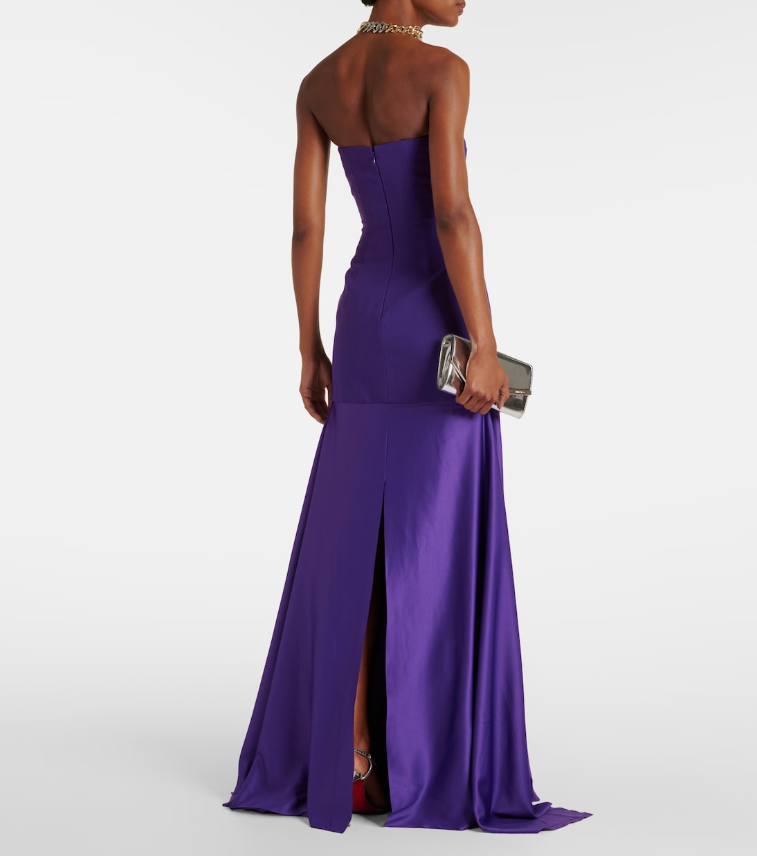 Off-Shoulder-Robe Alessandra aus Satin | Solace London