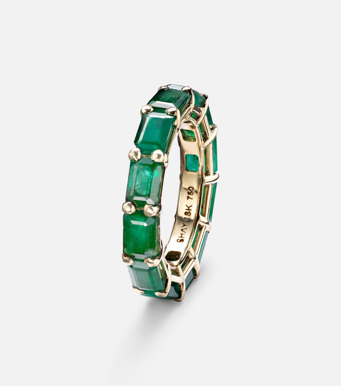 18kt gold ring with emerald | Shay Jewelry