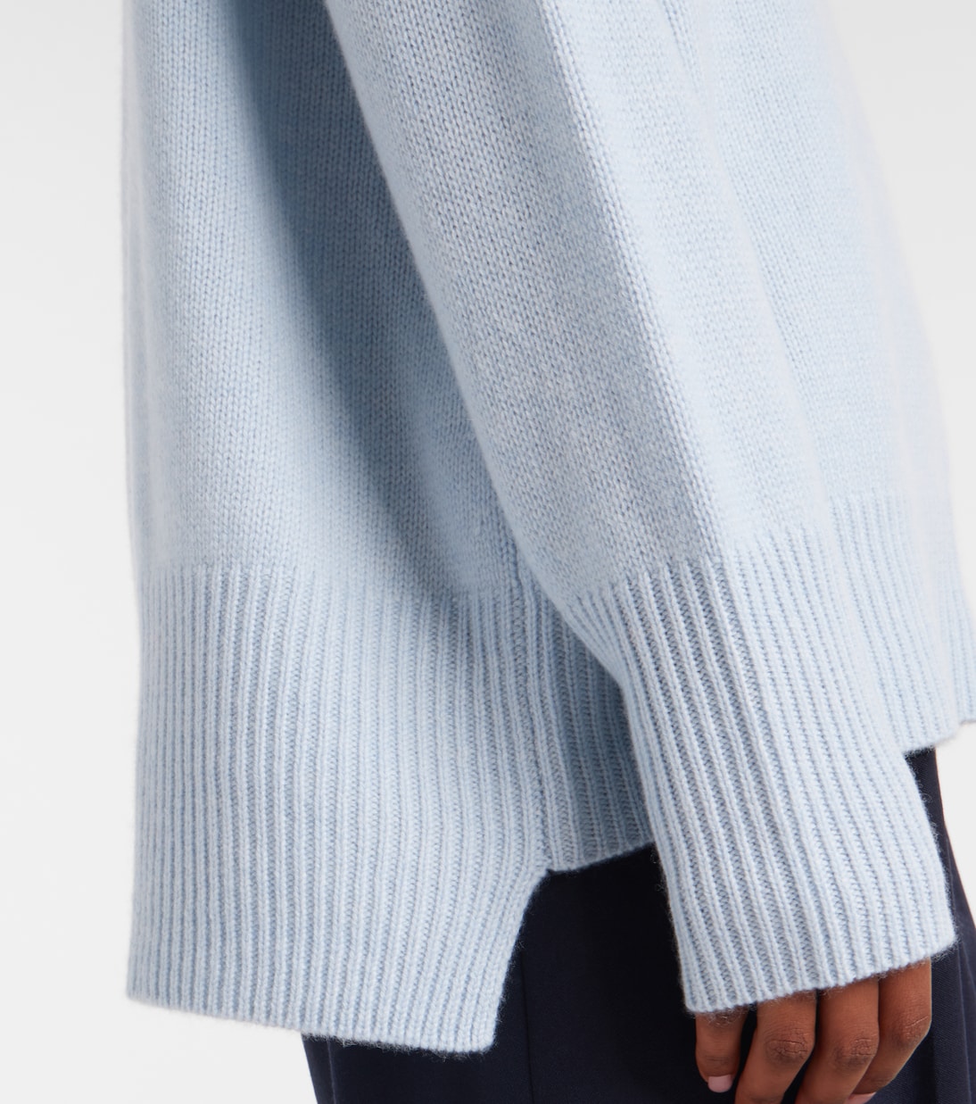 Heidi oversized cashmere sweater | Lisa Yang