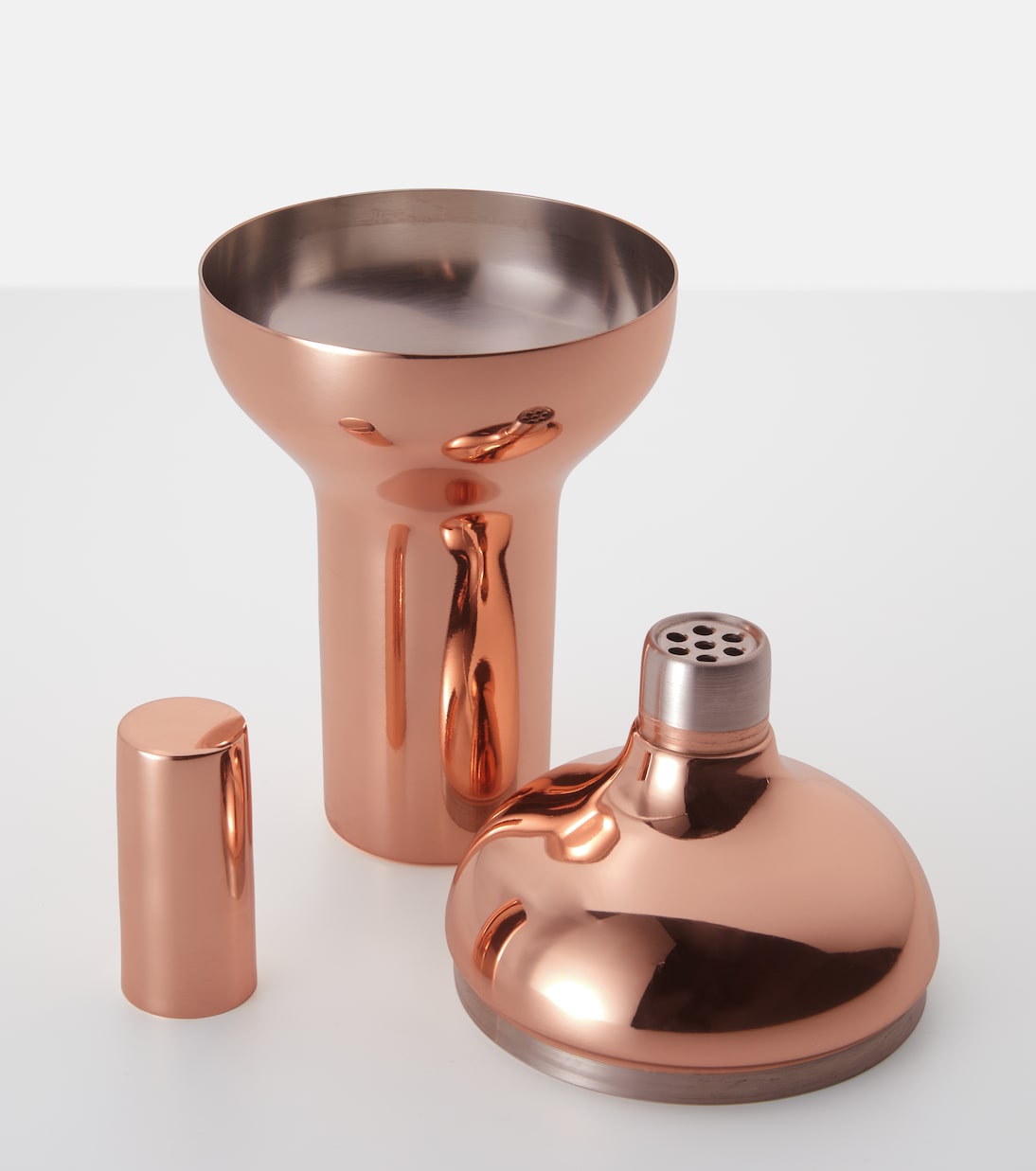 Plum cocktail shaker | Tom Dixon