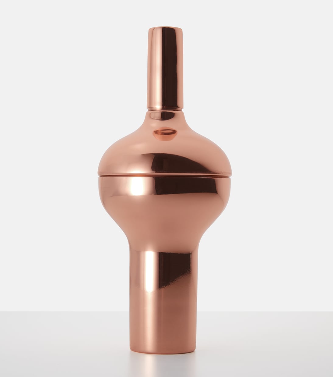 Plum cocktail shaker | Tom Dixon
