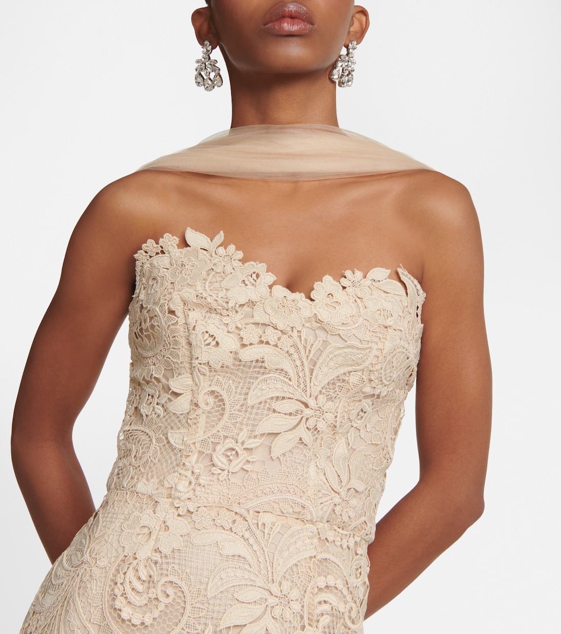 Vestido de fiesta con encaje de guipur | Oscar de la Renta