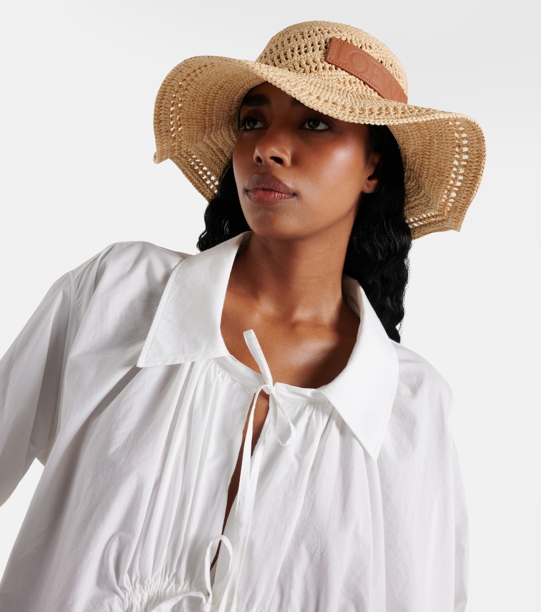 Cappello in rafia LOEWE Paula's Ibiza: stile estivo per giovani