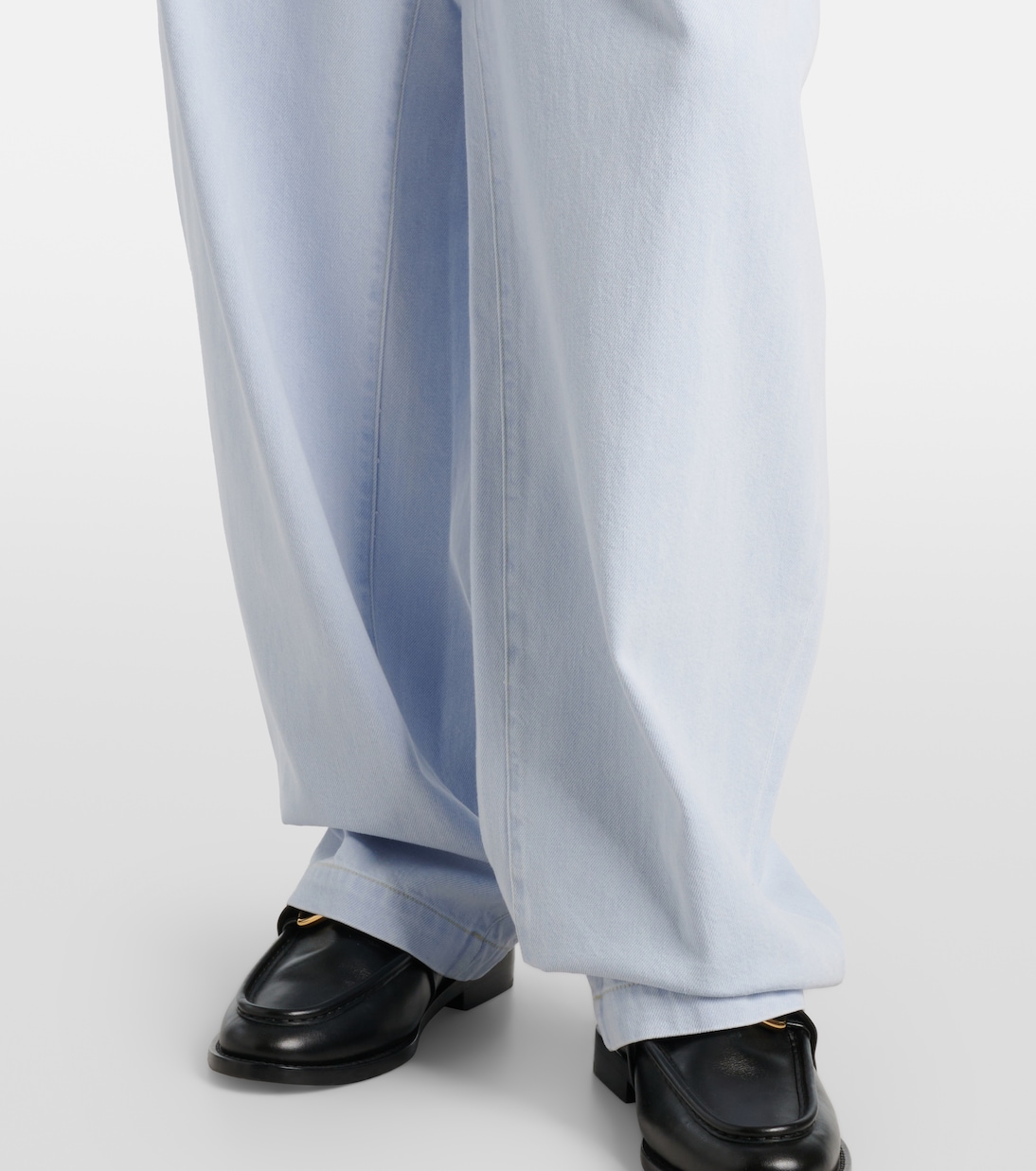 The Tapered wide-leg jeans | Frame
