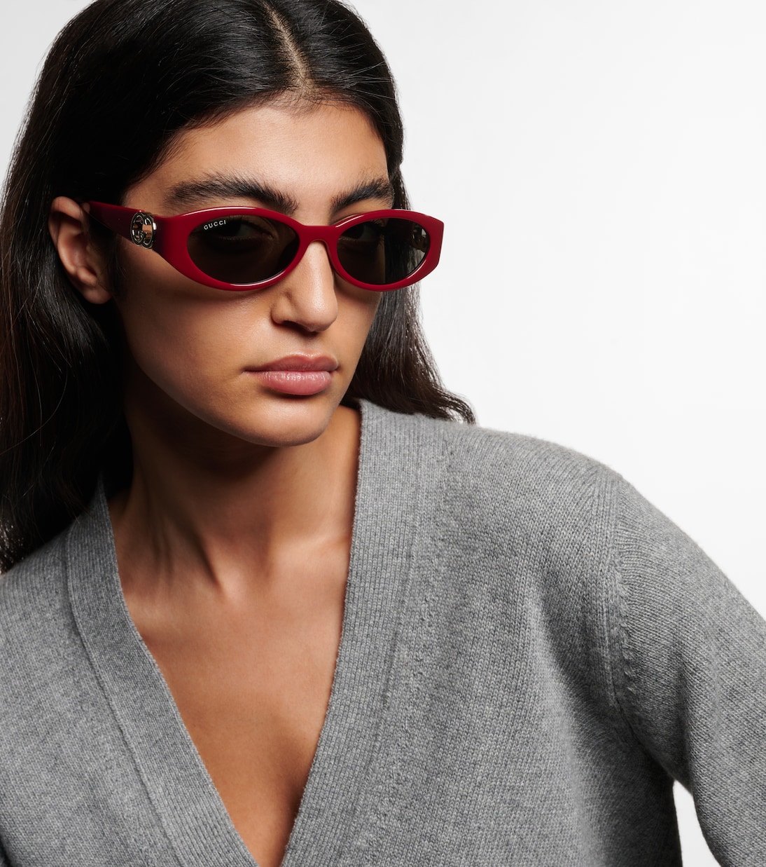 Occhiali da sole ovali GUCCI stile Hailey per giovani trendy
