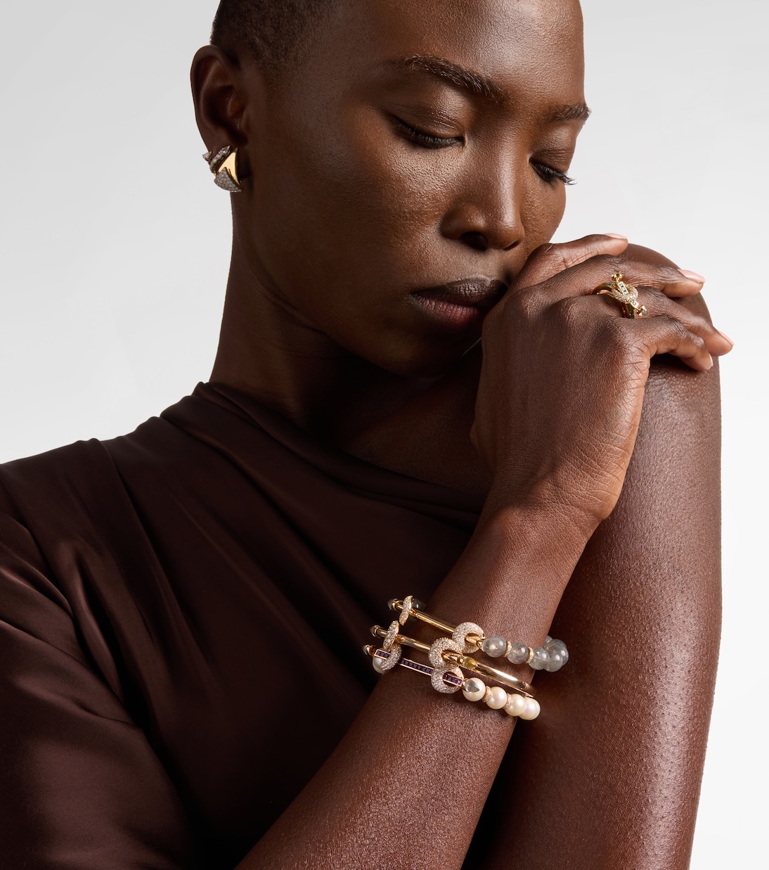 Bracciale Chakra in oro 18kt con diamanti e pietre preziose | Ananya