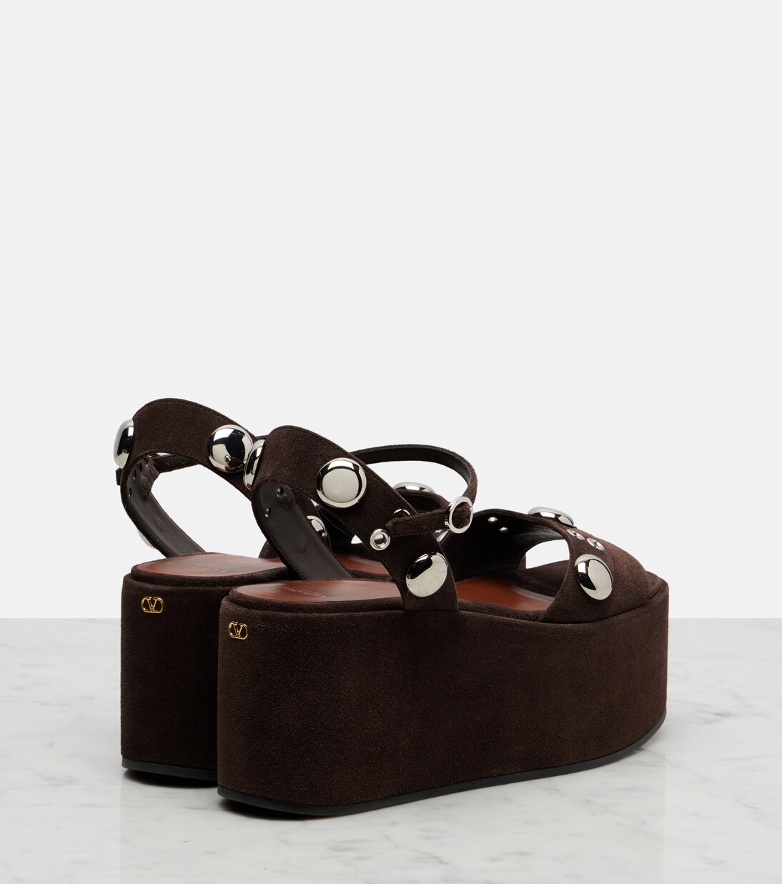 Sandales en daim à ornements | Valentino Garavani