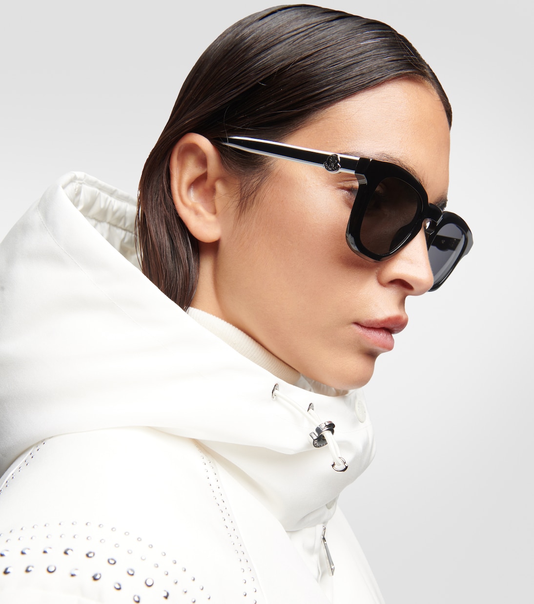 Occhiali da sole MONCLER Gradd quadrati per giovani trendsetter