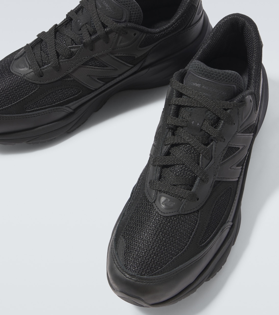 X New Balance Sneakers Made In USA 990v6 | Comme des Garçons Homme