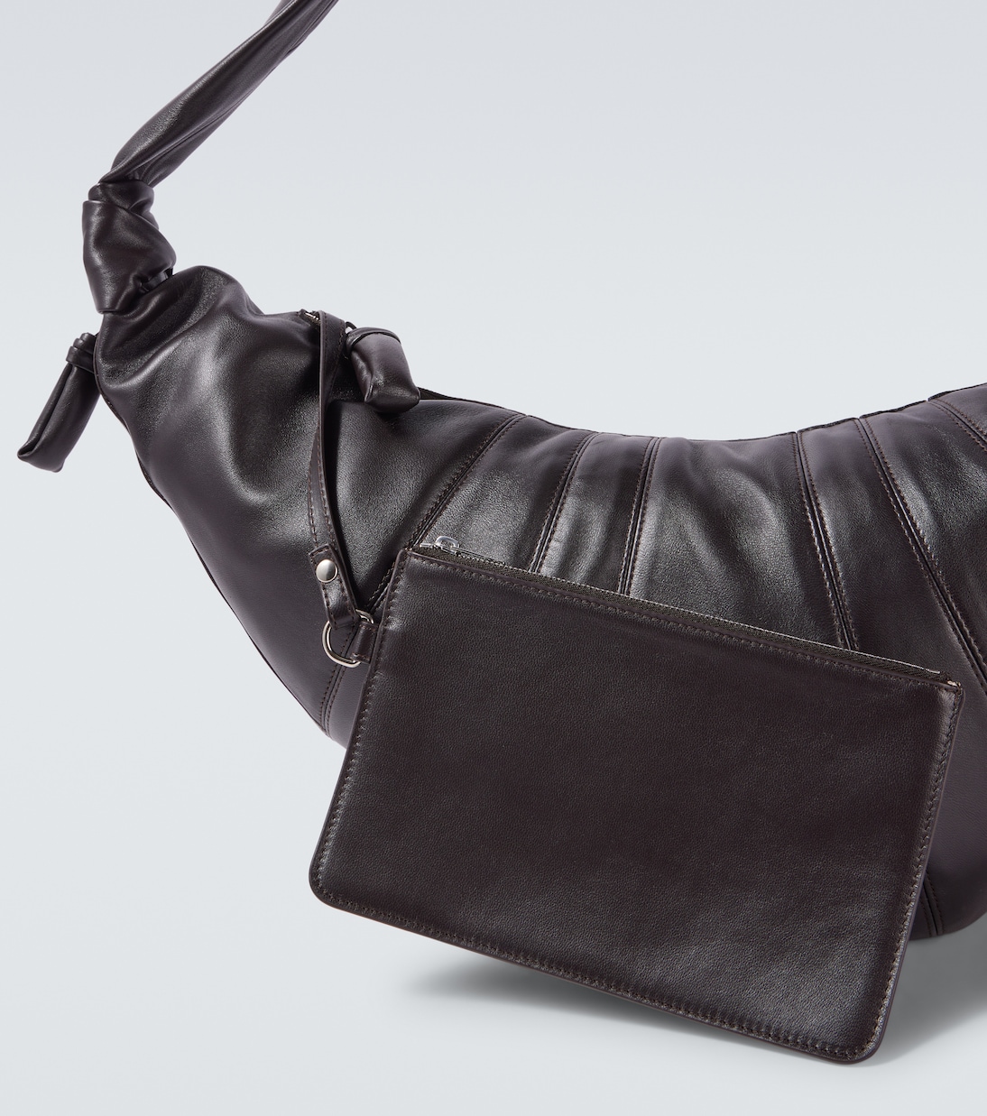 Messenger Bag Croissant Large aus Leder | Lemaire