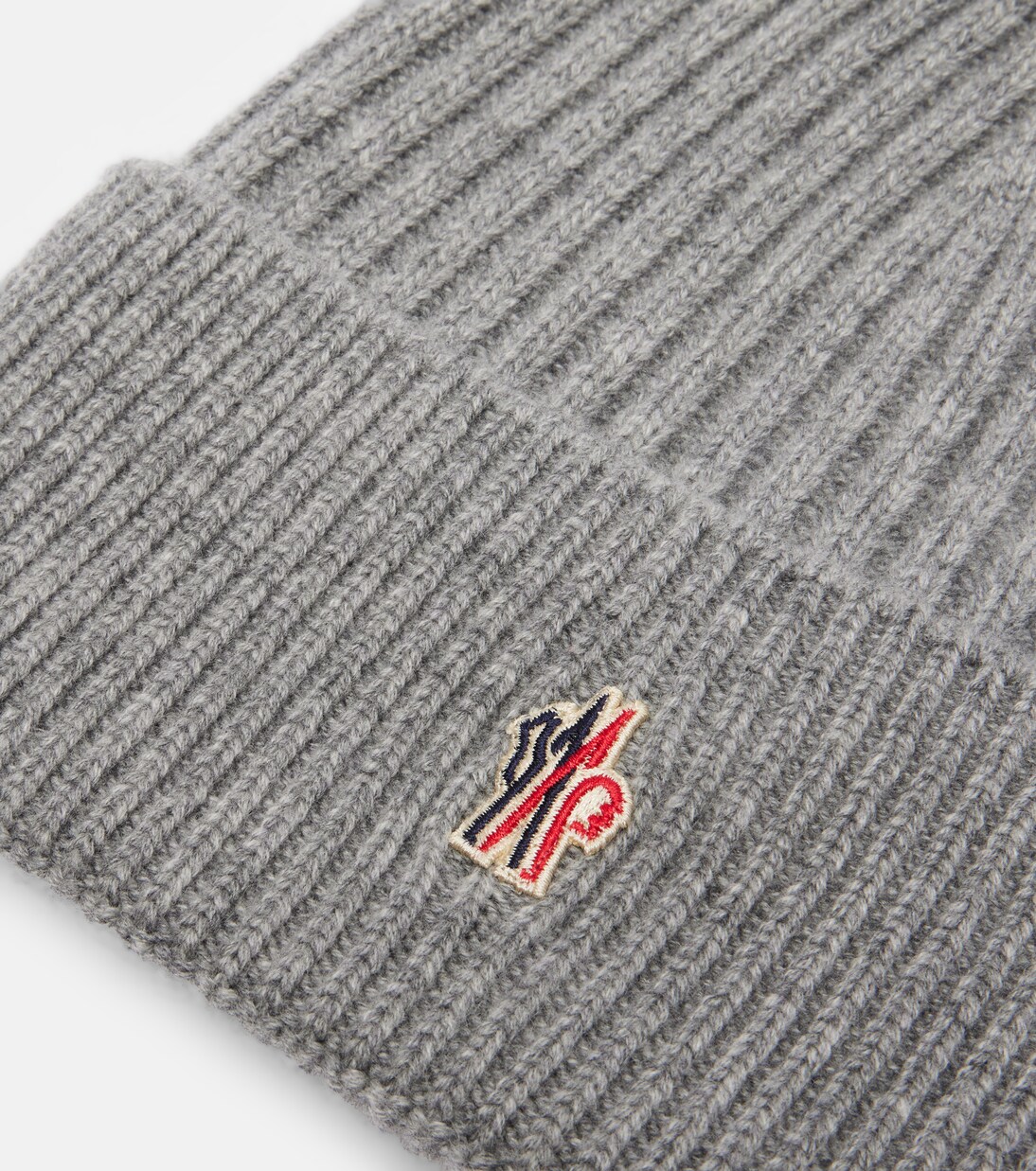 Shearling-trimmed cashmere beanie | Moncler