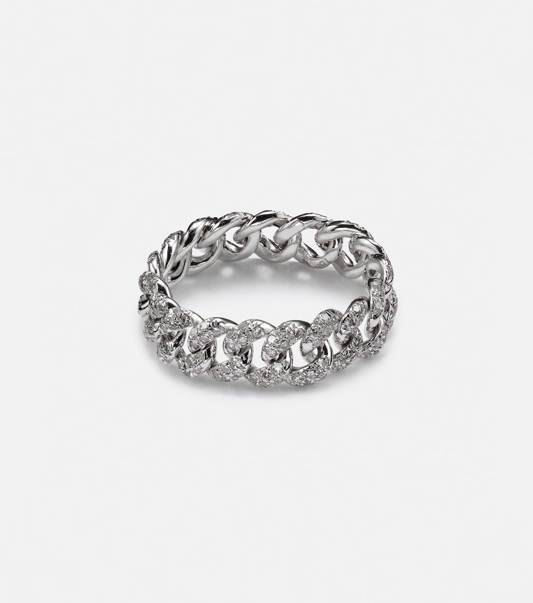 Anello in oro bianco 18kt con diamanti pavé, design moderno per giovani