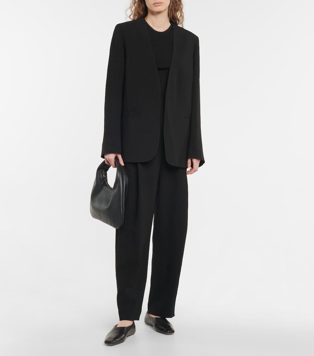 Pantalones de crepé con pinzas | Toteme