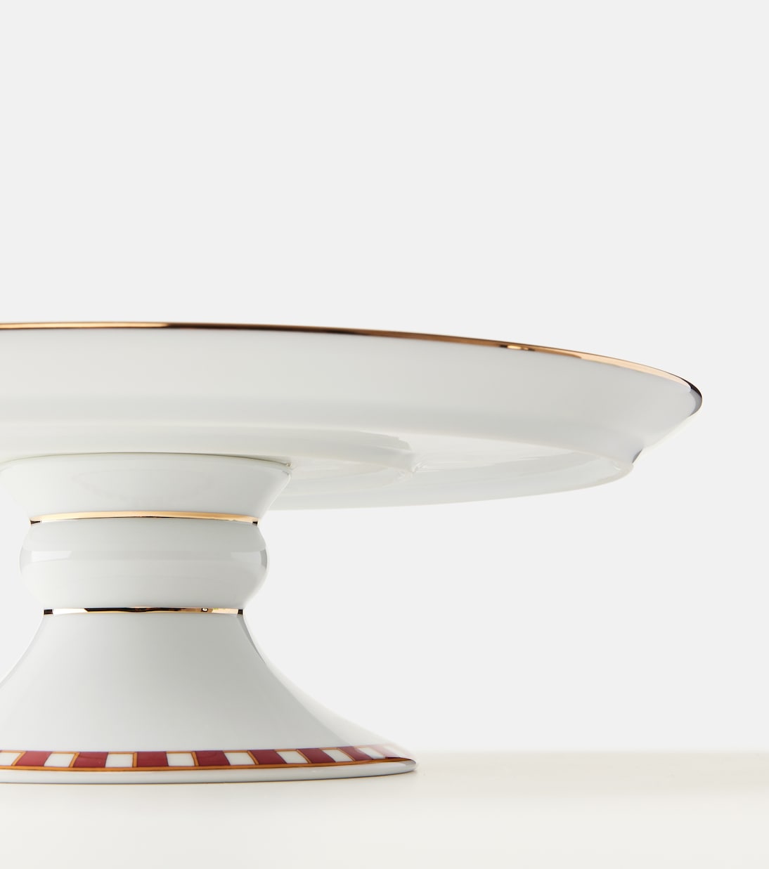 Apollo porcelain cake stand | La DoubleJ