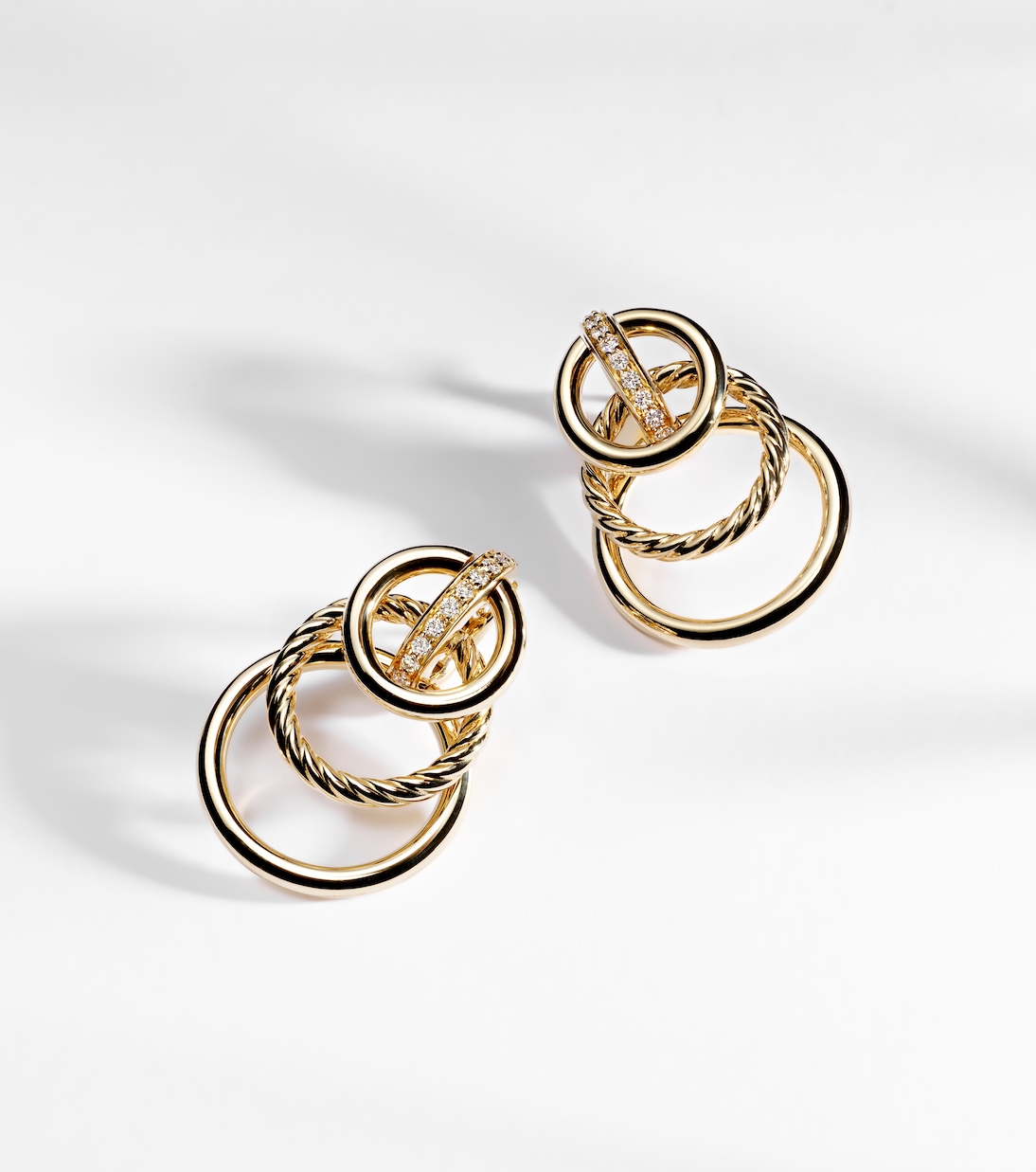 DY Mercer® Triple 18kt gold earrings with diamonds | David Yurman