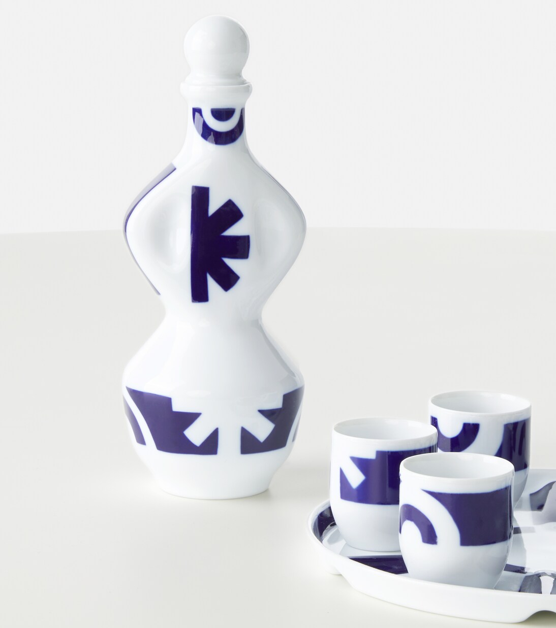 No. 2 8-piece porcelain liquor set | Sargadelos