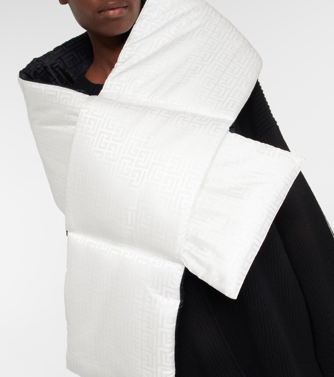 Bufanda acolchada con monograma | Balmain