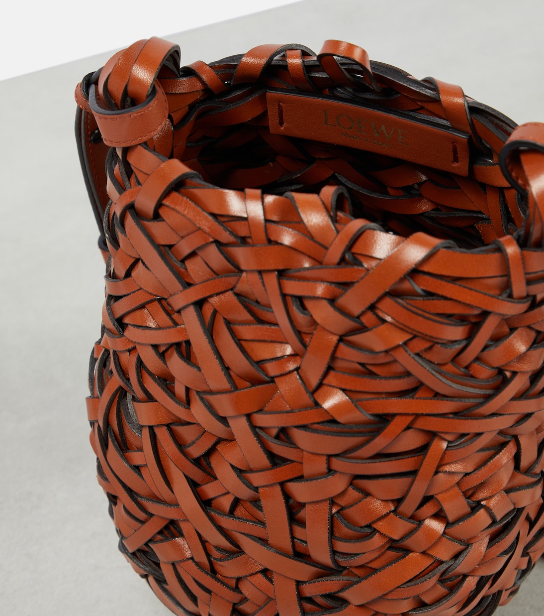 Borsa Nest Small in pelle | Loewe