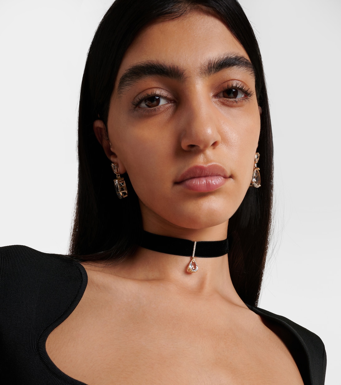 Collana MATEO in velluto e oro 14kt con topazio e diamanti, stile giovanile