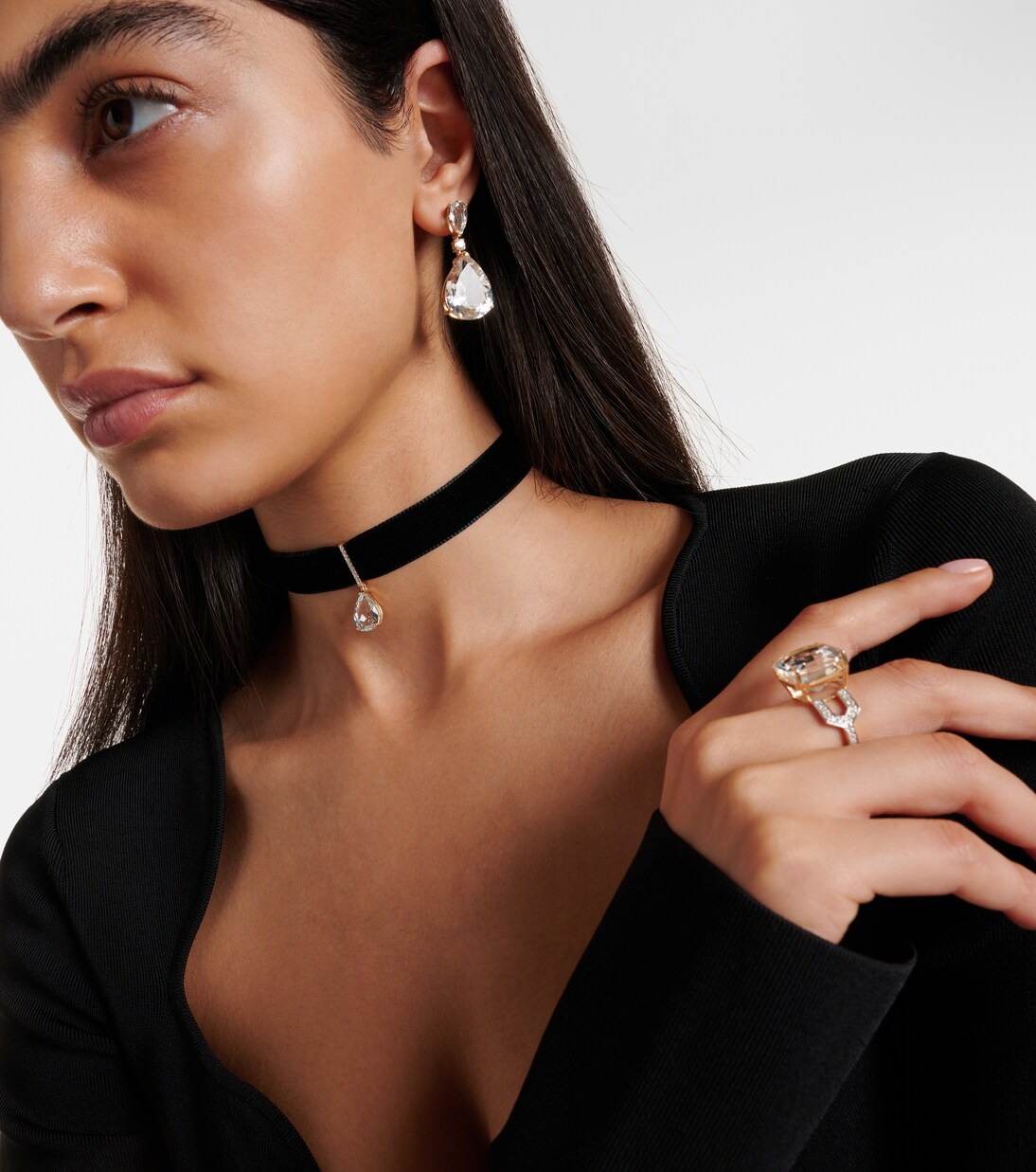 Collana MATEO in velluto e oro 14kt con topazio e diamanti, stile giovanile