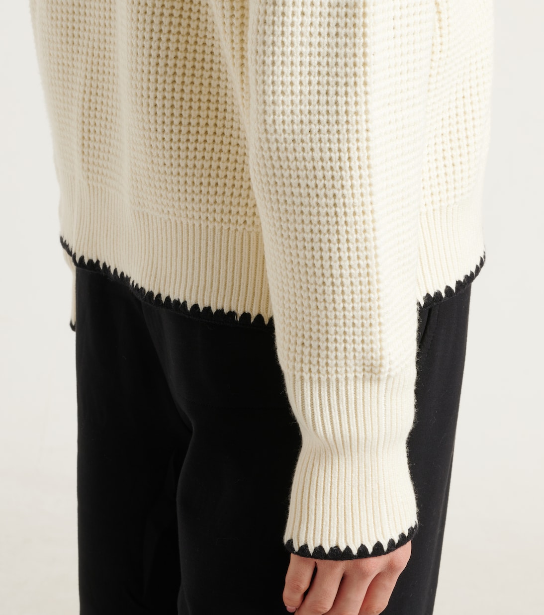 Chaqueta Abotonada Varley Sibley con Tejido Acanalado y Cremallera