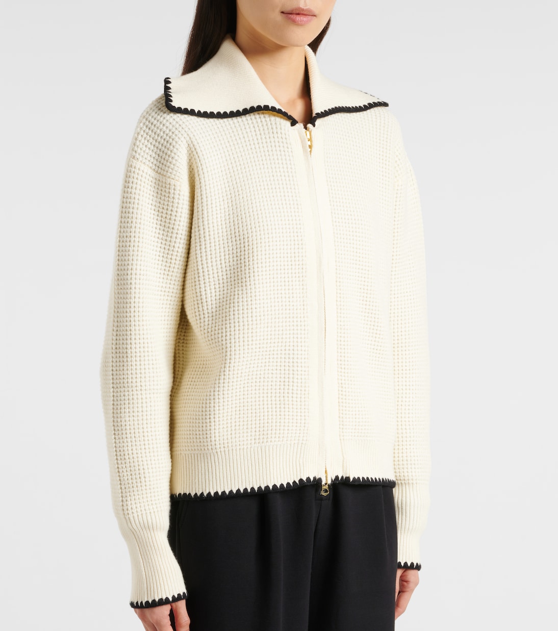 Chaqueta Abotonada Varley Sibley con Tejido Acanalado y Cremallera