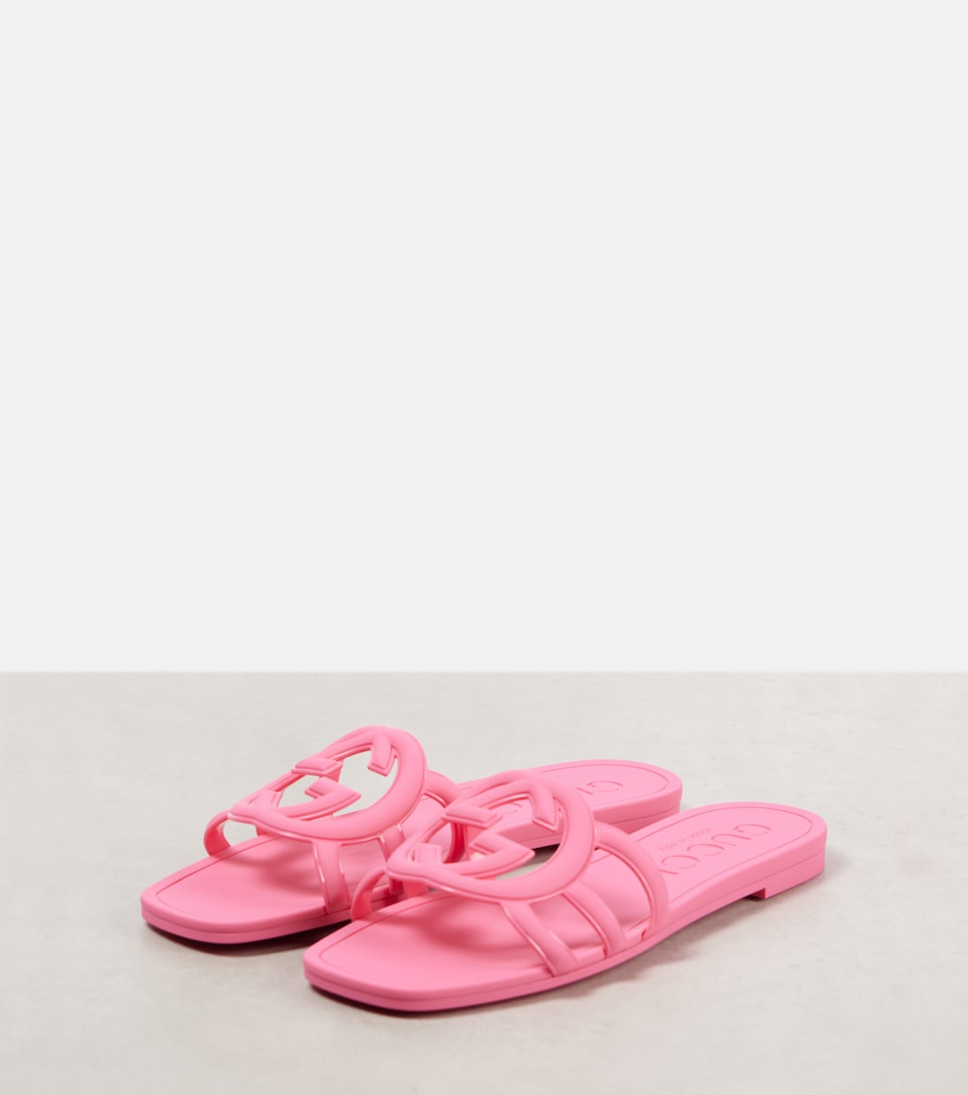 Interlocking G slides | Gucci