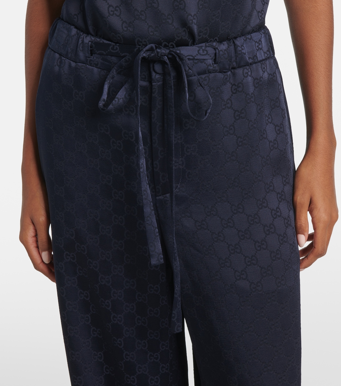 Pantaloni a gamba larga in raso GG | Gucci