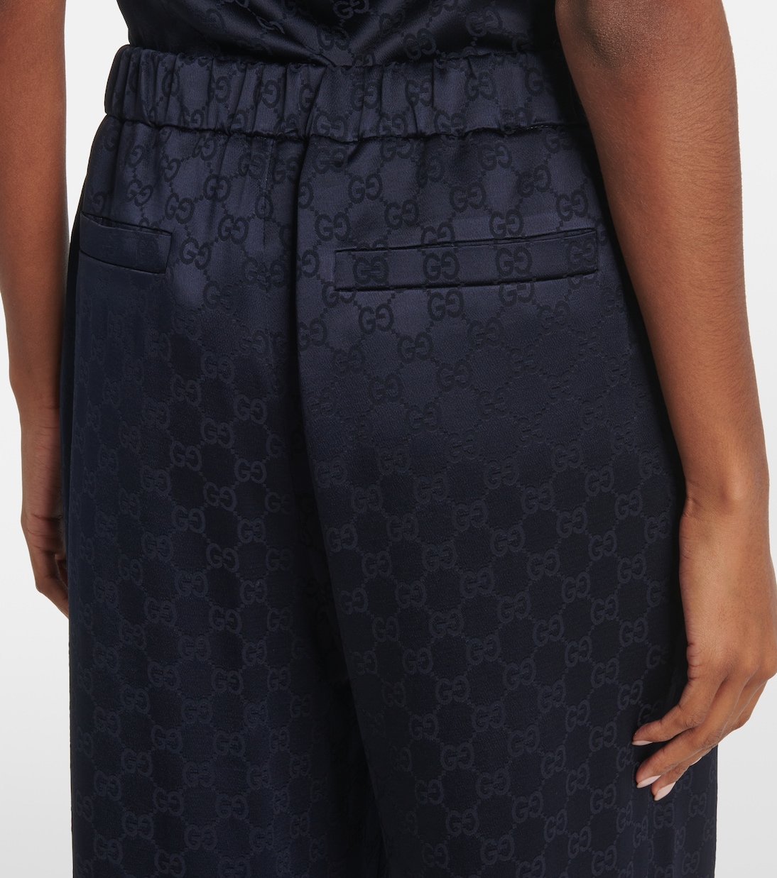 Pantaloni a gamba larga in raso GG | Gucci