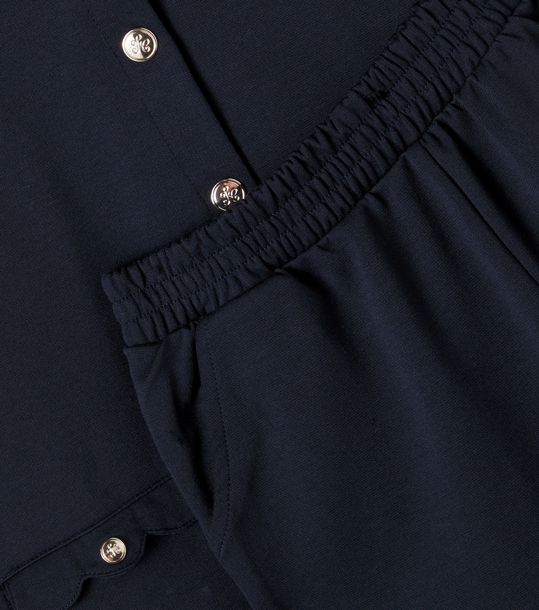 Cardigan and straight pants set | Tartine et Chocolat