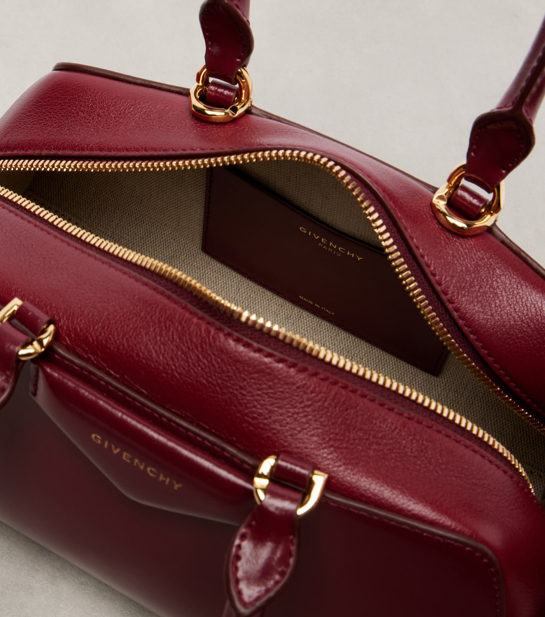 Borsa Antigona Cube Small in pelle | Givenchy