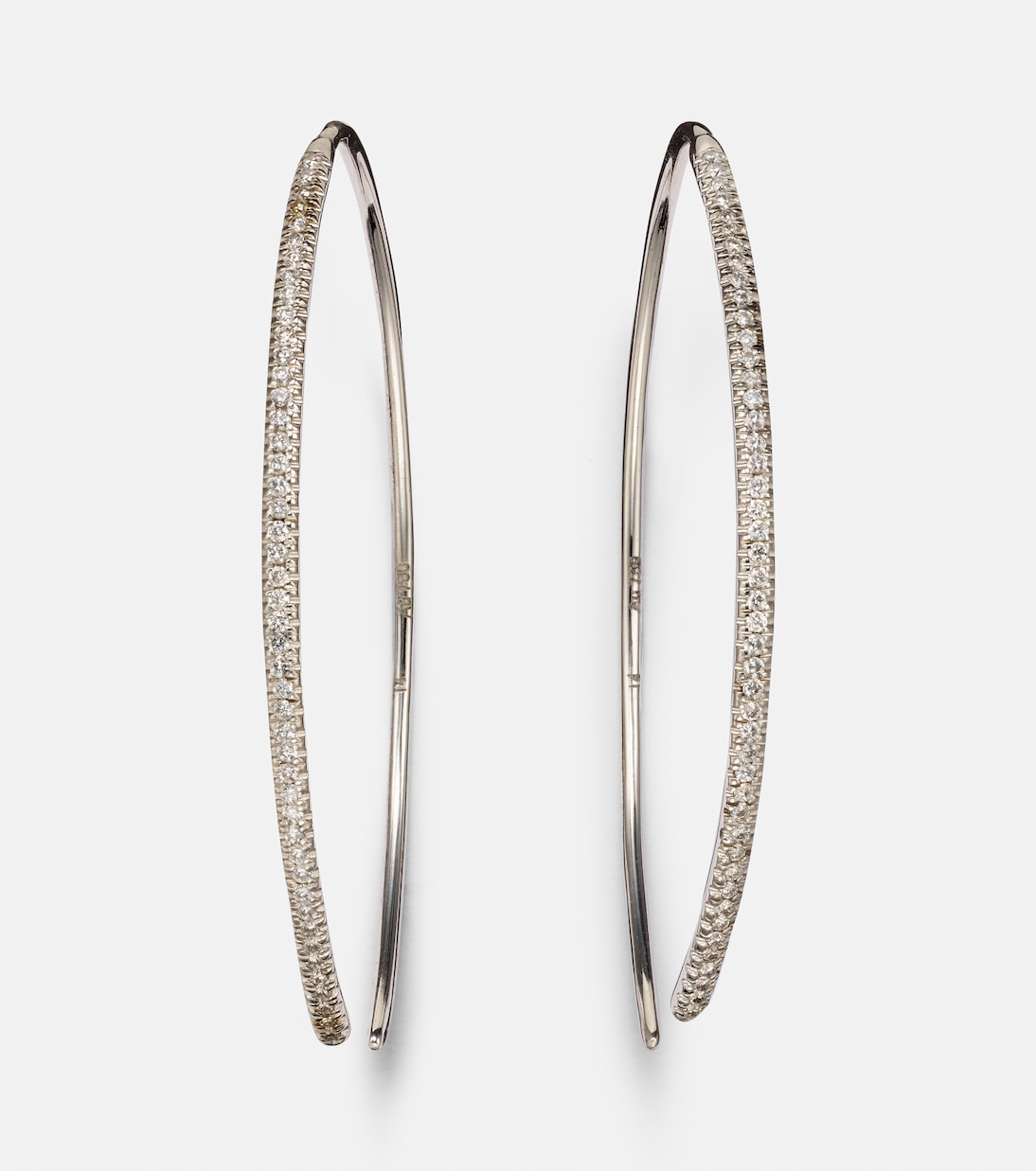 Orecchini a cerchio Eye in oro 18kt con diamanti | Ileana Makri