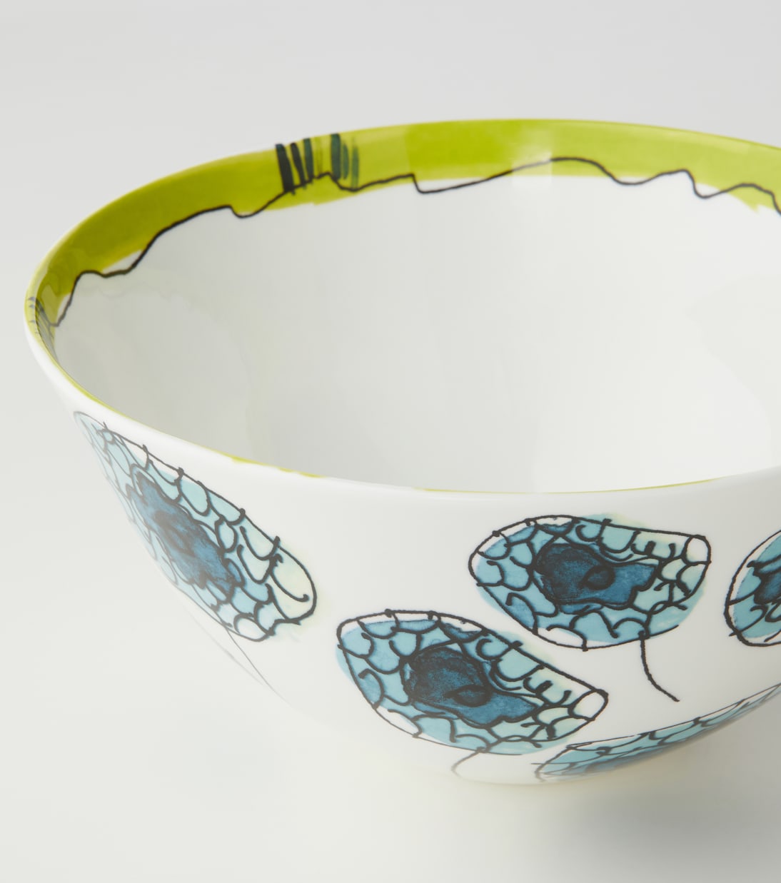 x Marni Anemone Vaniglia serving bowl | Serax