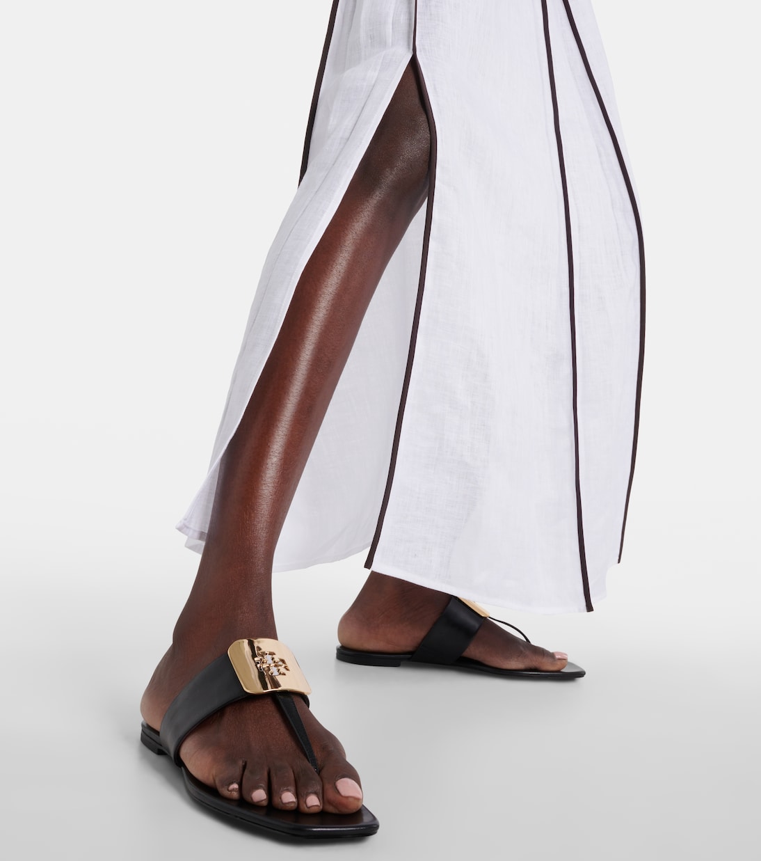 سلايدز بصباع من الجلد Georgia | Tory Burch