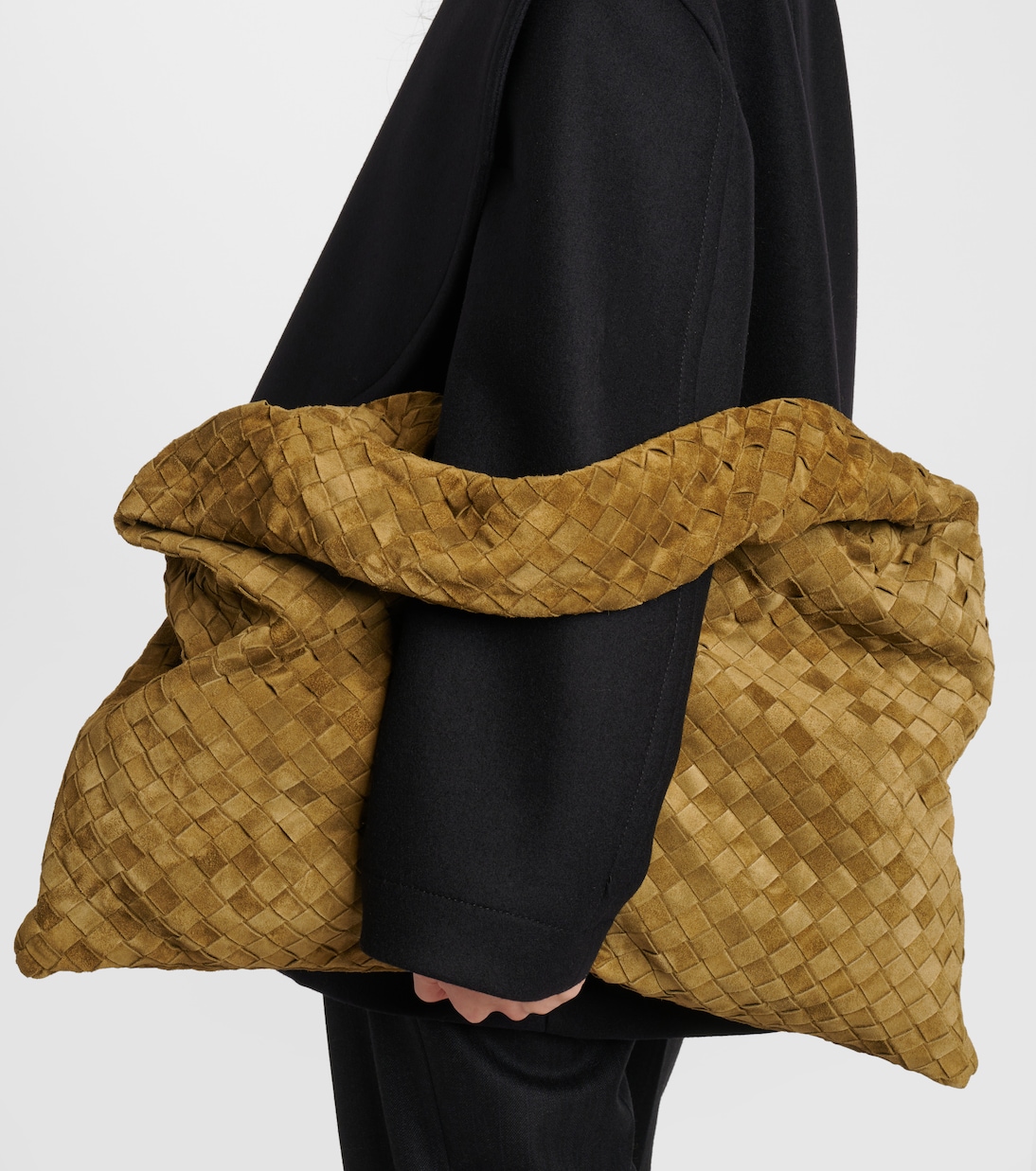 Hop Intrecciato Large suede tote bag | Bottega Veneta