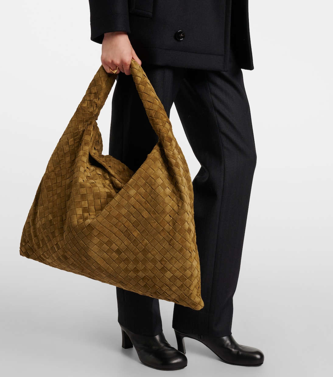 Hop Intrecciato Large suede tote bag | Bottega Veneta