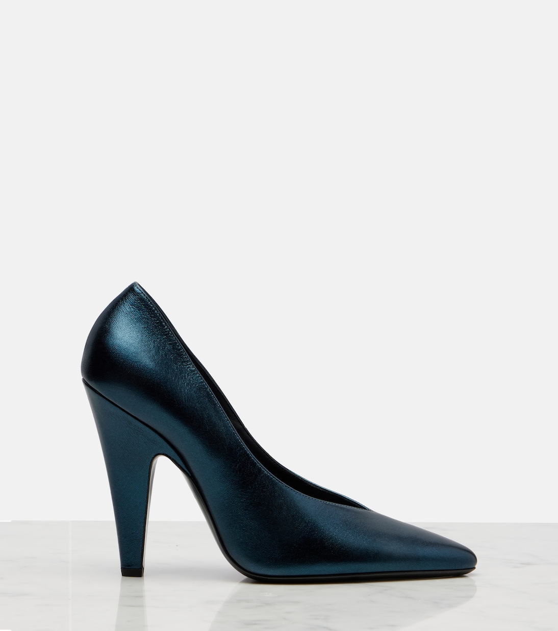 Leather pumps | Alaïa
