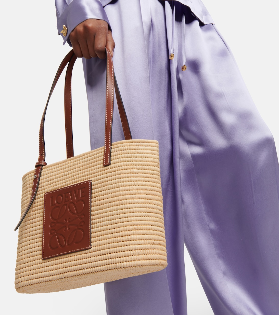 Paula's Ibiza - Shopper Anagram Small in rafia e pelle | Loewe