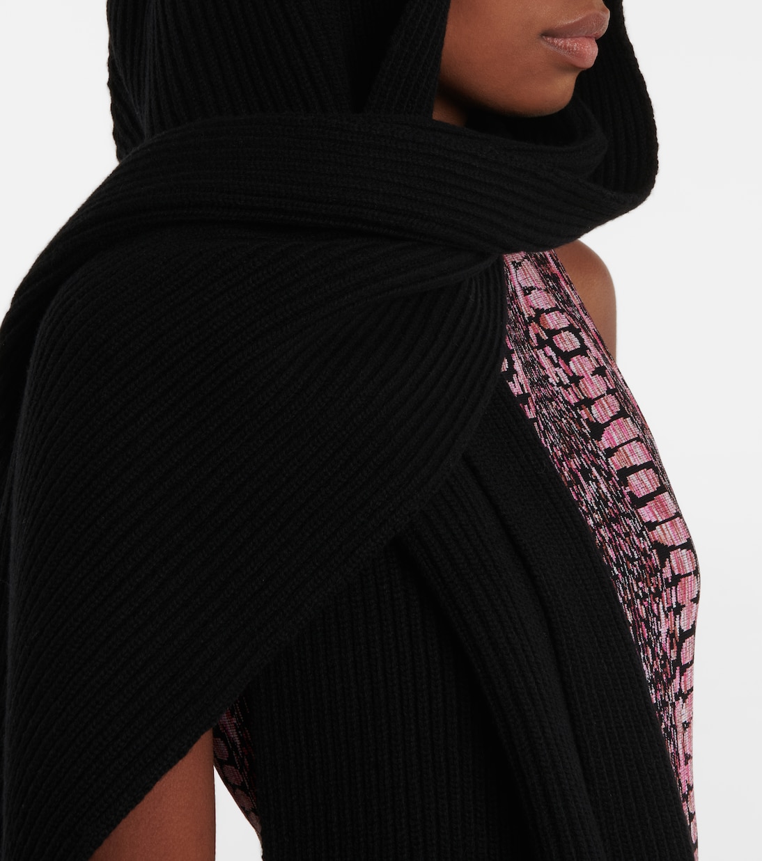 Sciarpa in lana e cashmere con cappuccio | Alaïa