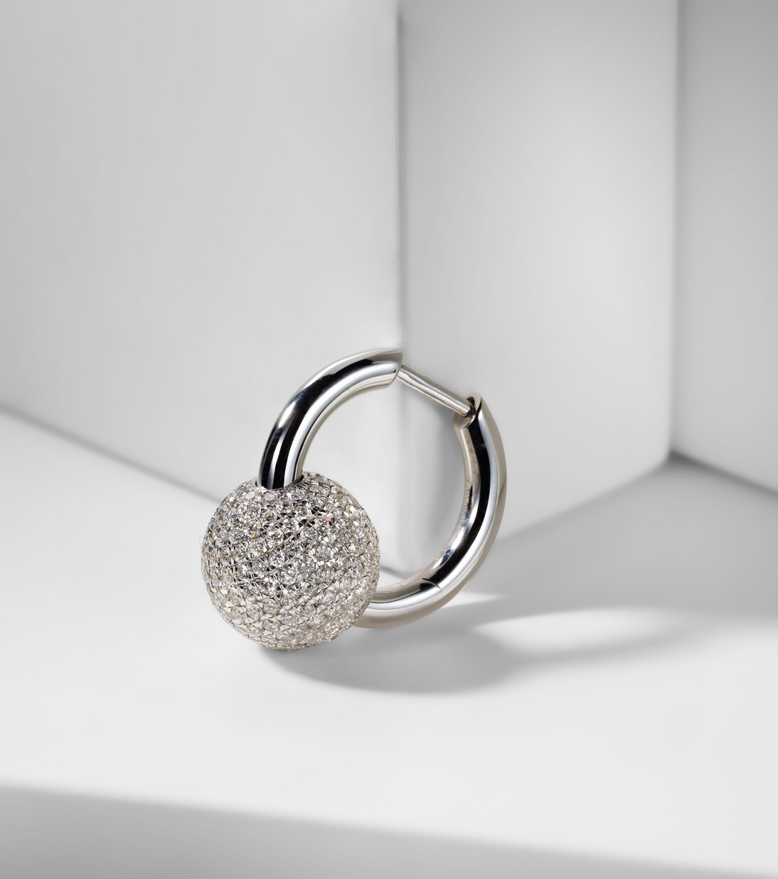 Boucle d'oreille unique Piercing en or 14 cts et diamants | Rainbow K