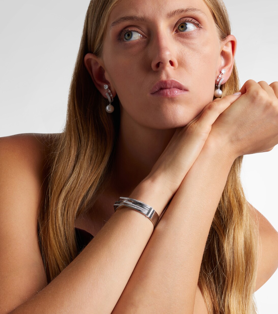 Antifer 18kt white gold cuff bracelet with diamonds | Repossi