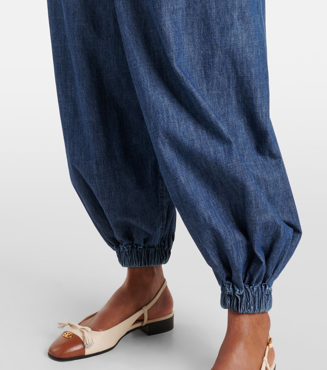 Pantaloni tapered in chambray | Valentino