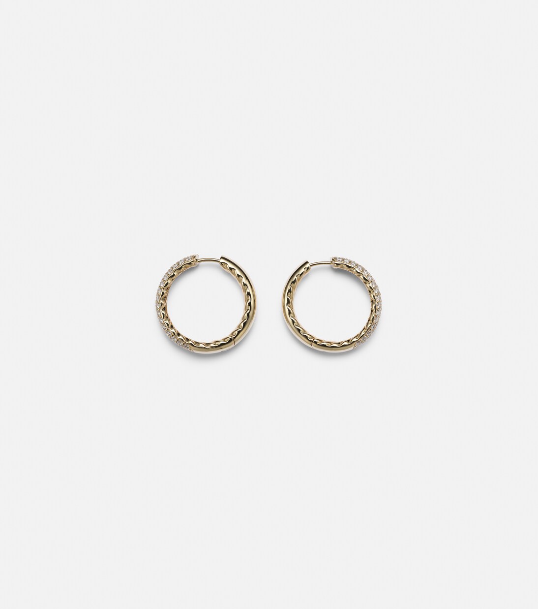 Orecchini a cerchio in oro 18kt Mercer™ di DAVID YURMAN con diamanti, stile giovane e moderno