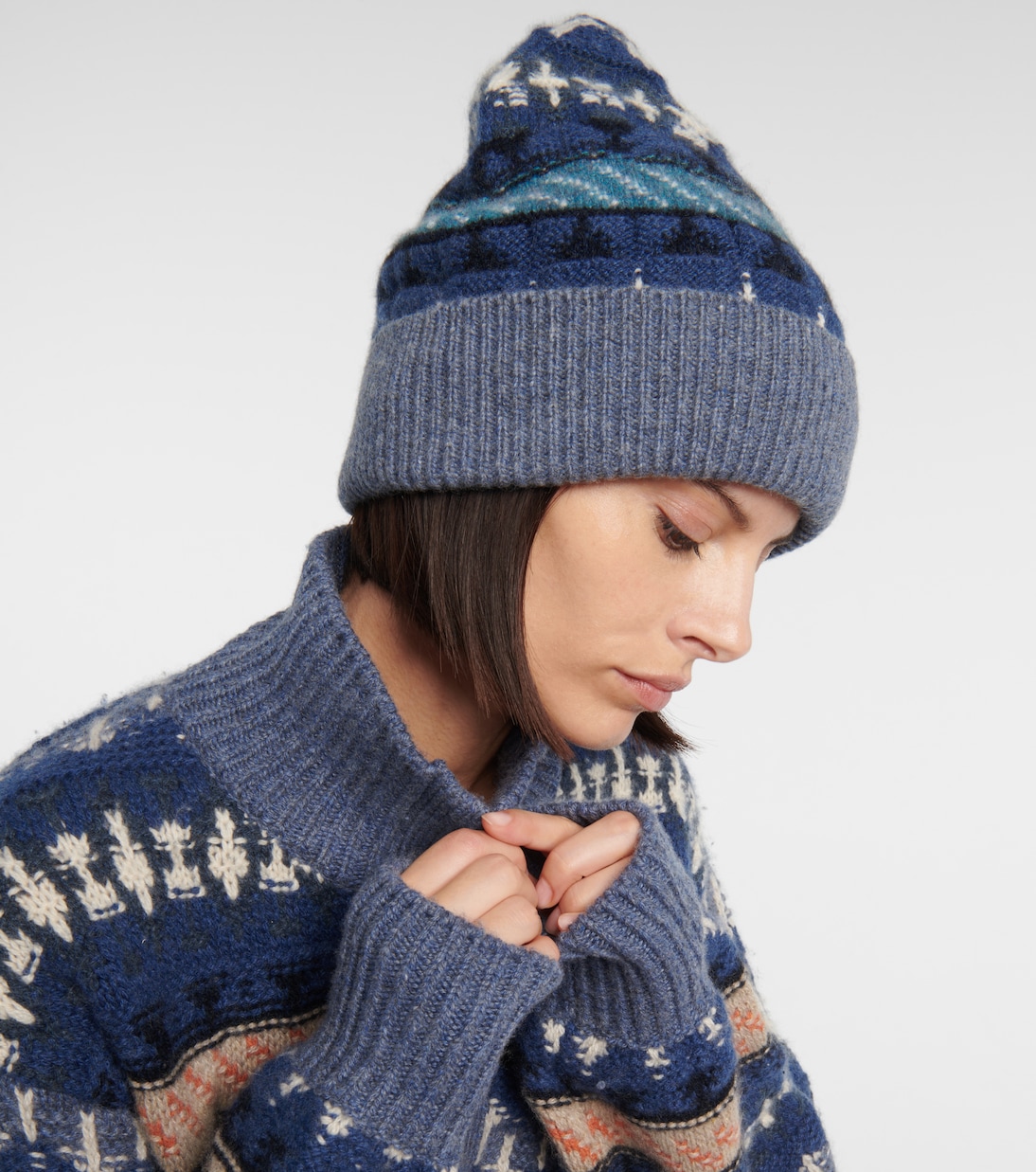 Cappello in Cashmere Loro Piana per Giovani Stilisti