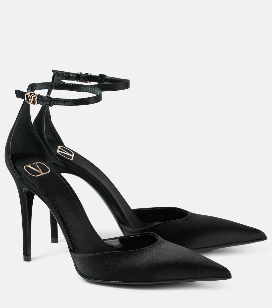 Eveninglam satin pumps | Valentino Garavani