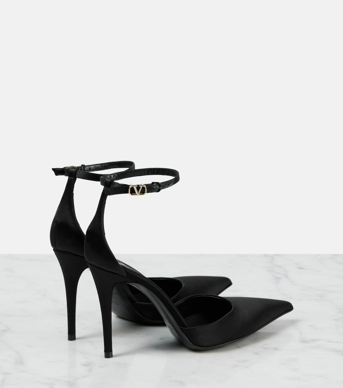 Eveninglam satin pumps | Valentino Garavani