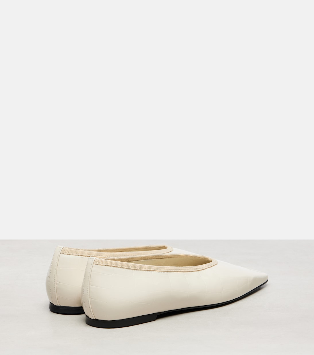 Croc-effect patent leather ballet flats | Toteme